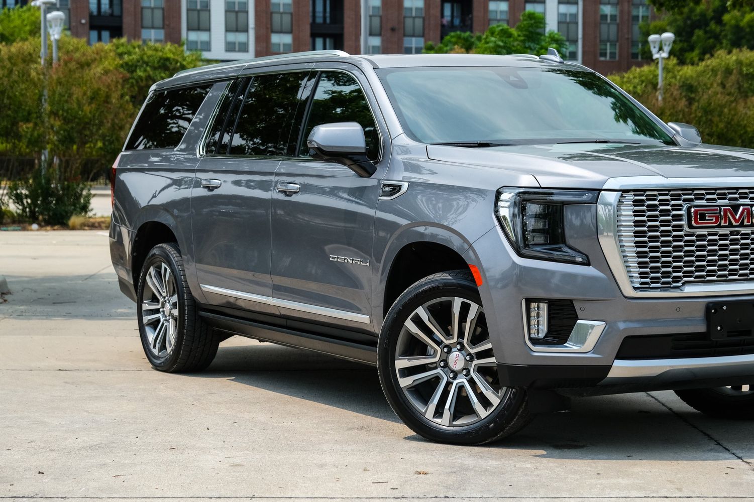 gmc yukon xl 2021 1GKS2JKL0MR265376 image gmc yukon xl 2021 1GKS2JKL0MR265376 image